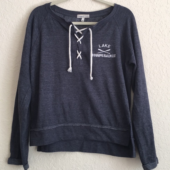 Vineyard Crew Denim Color Lace Up Sweater. Size S - Picture 3 of 5
